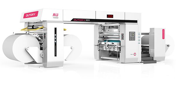 Machine à laminer des films respirants pour la fabrication de films perméables à l'air et imperméables aux liquides